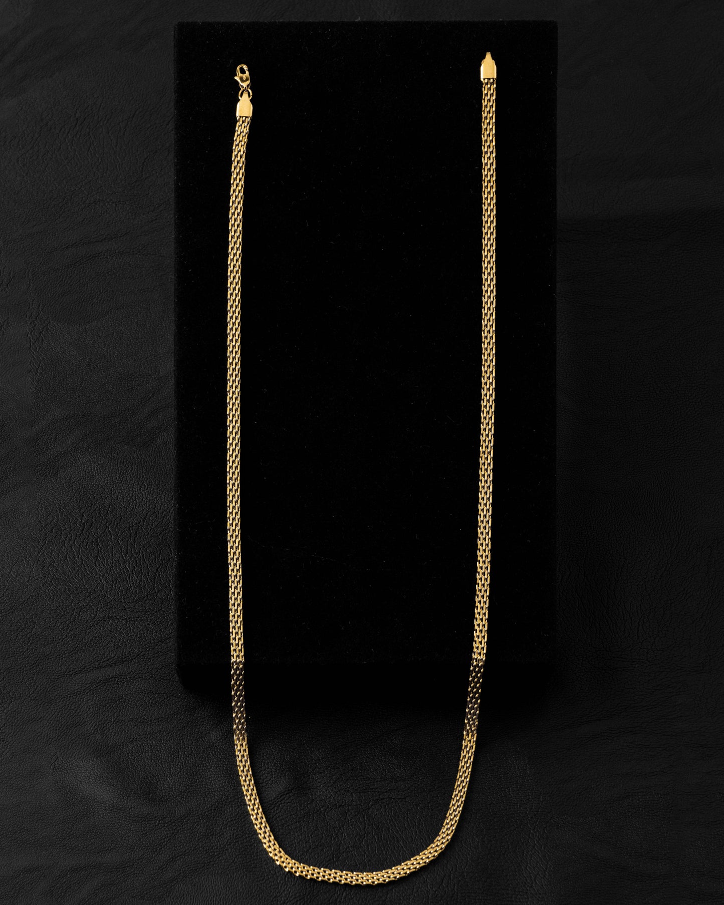 Cadena Chinesca Hombre