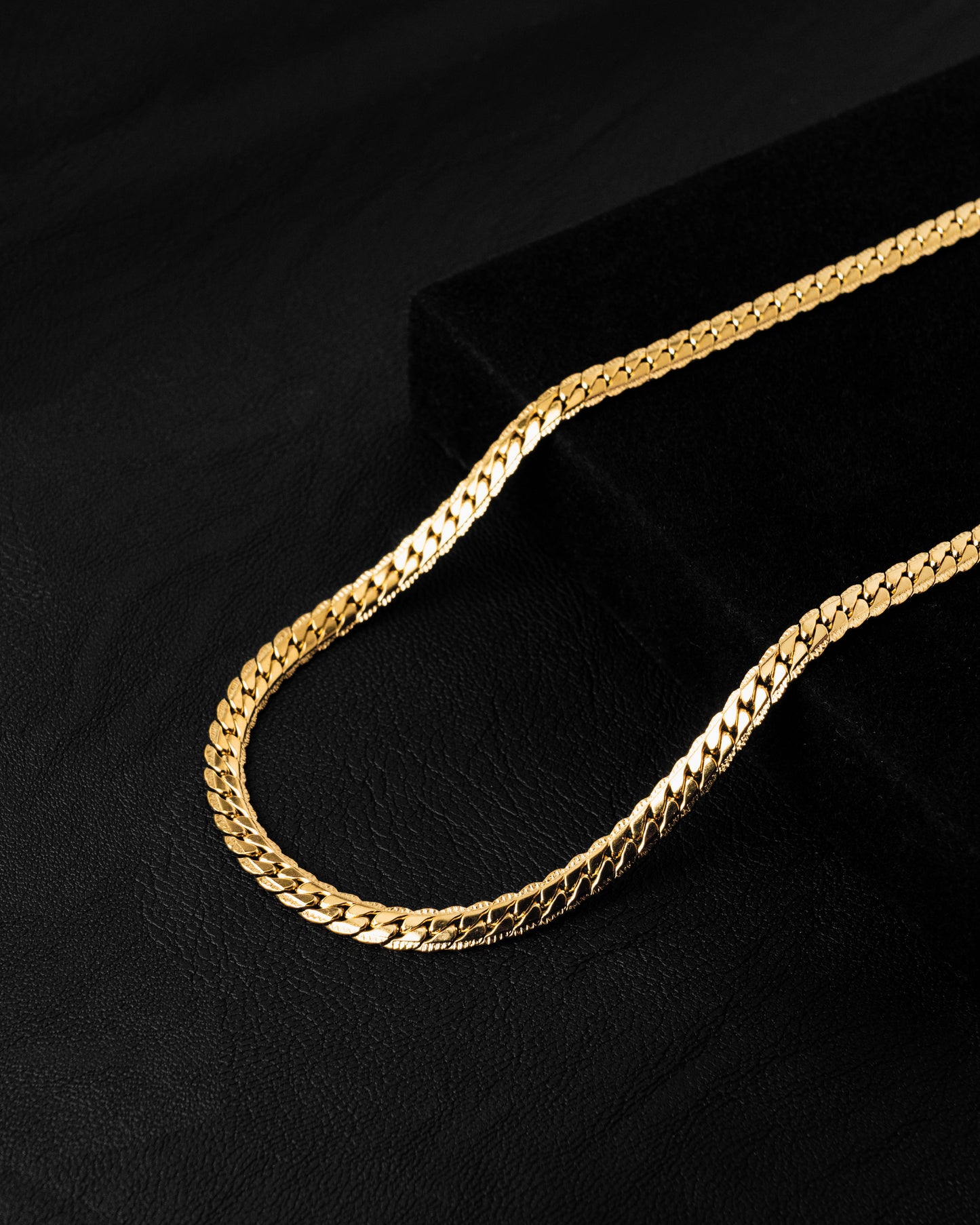 Cadena Grabada Oro Laminado 18k + Caja De Lujo Gratis + Bono De Descuento +33% Off + Envío Gratis . ¡SOLO POR HOY!